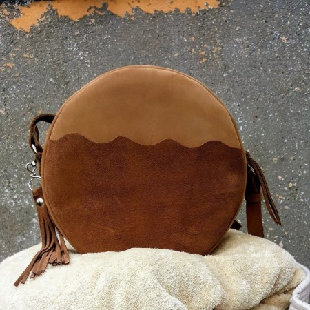 Duna · Bolso redondo de piel hecho en Galicia