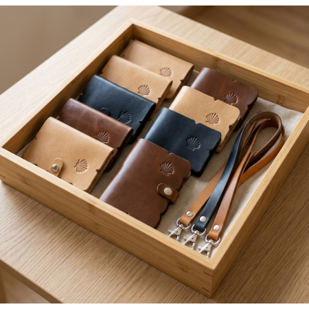 Funda Credencial Peregrino de Piel | Corzo Artesanía